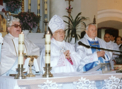Msza Święta koncelebrowana przez księży - absolwentów